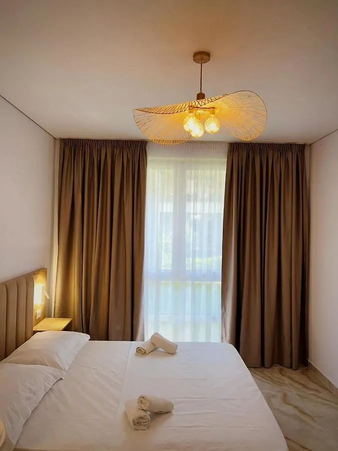 Pine Apartments At San Pietro Resort Durres 0*,